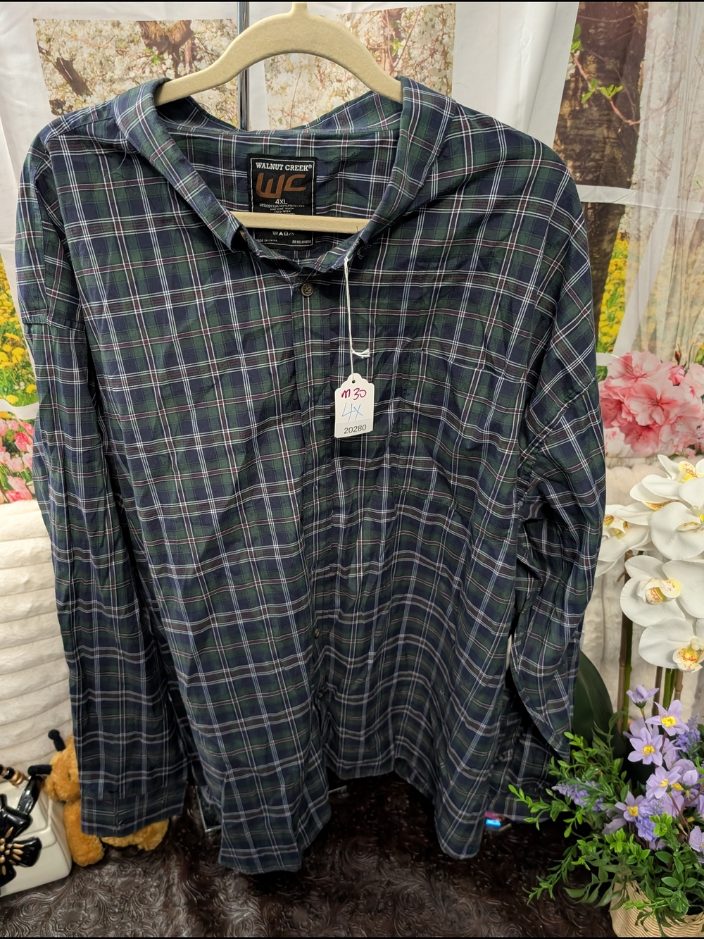 Men's Green Plaid Button-Down Shirt